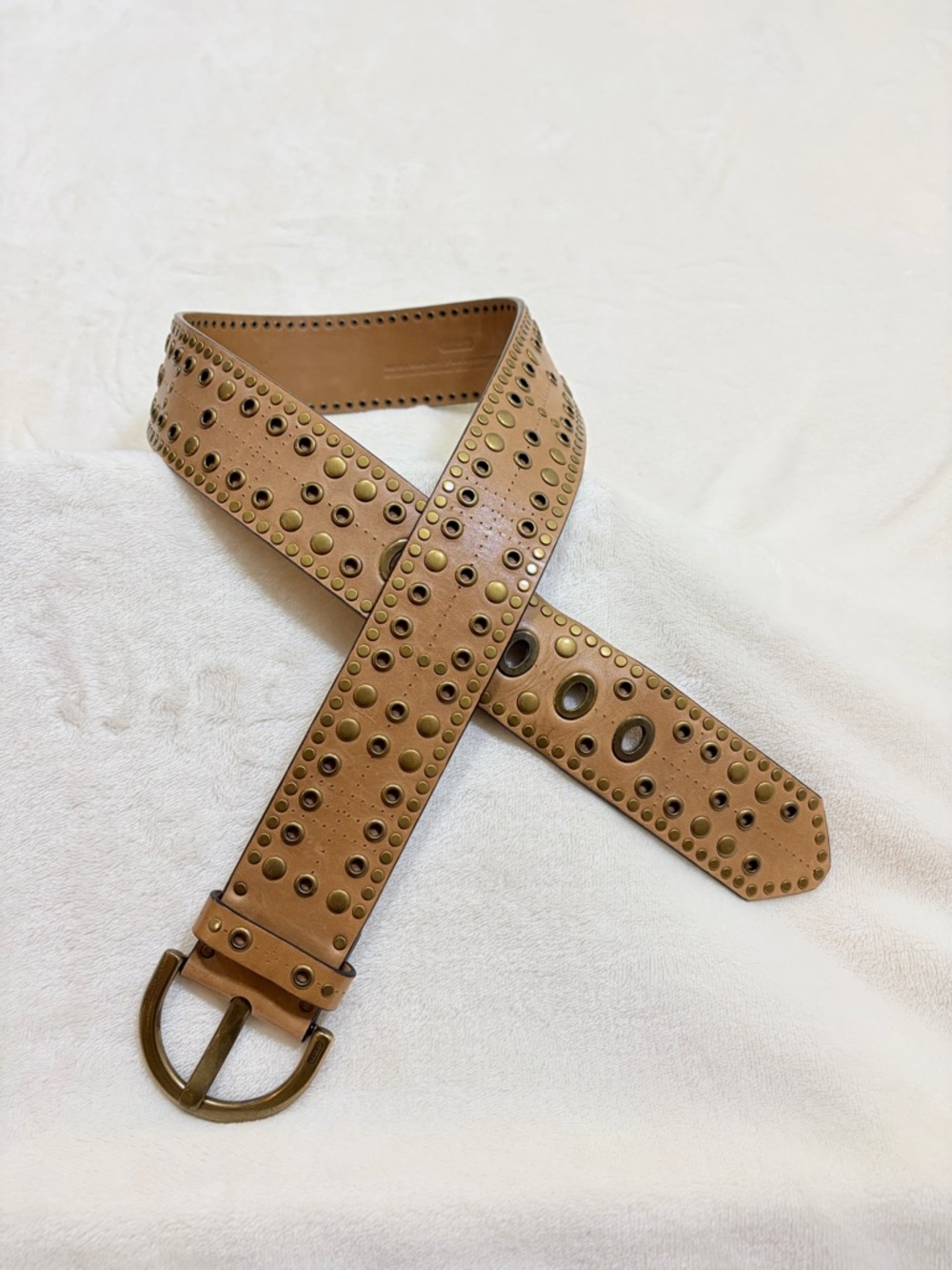 Vintage Coach Tan Leather Studded Waist Belt with Brass-Tone‎ Buckle